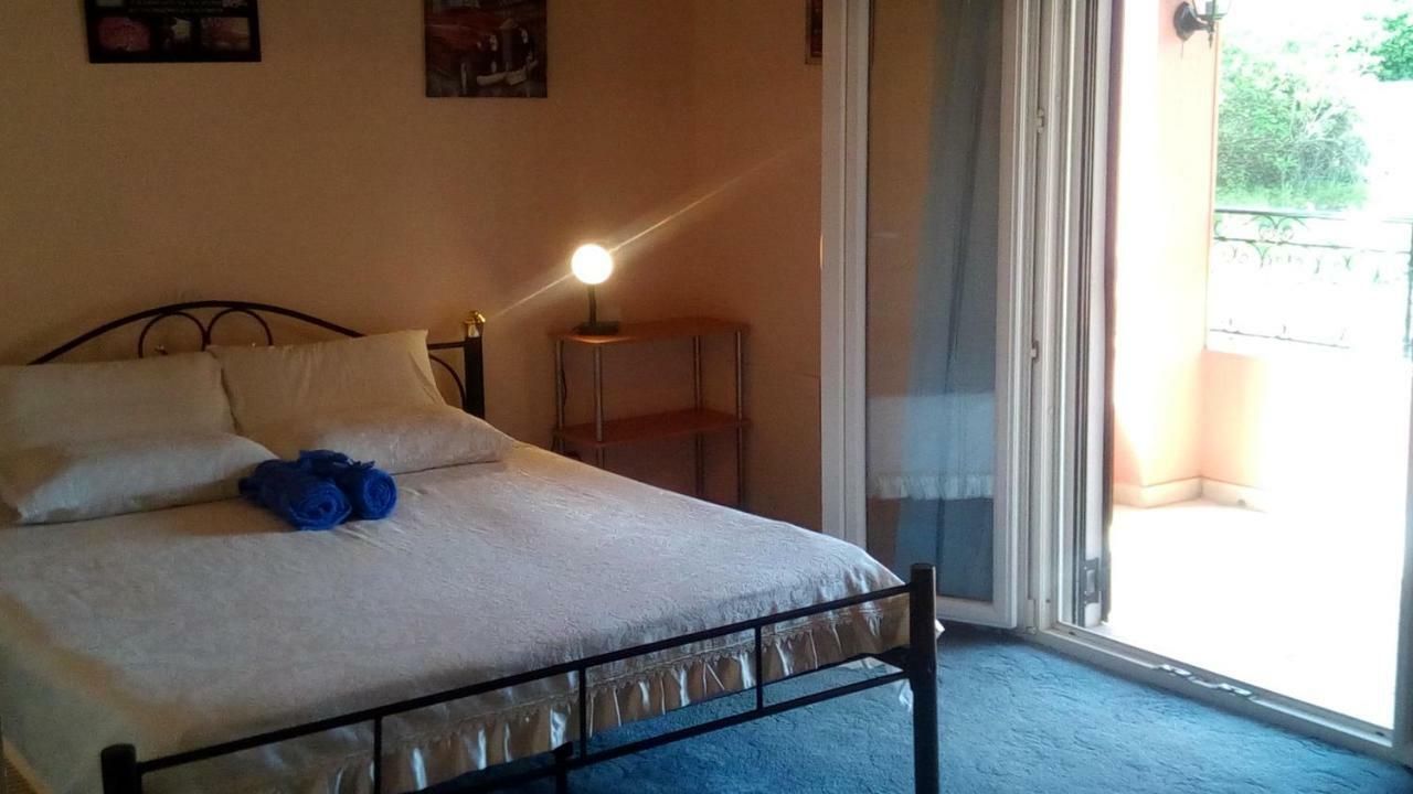 Paradise House Лиападес Екстериор снимка